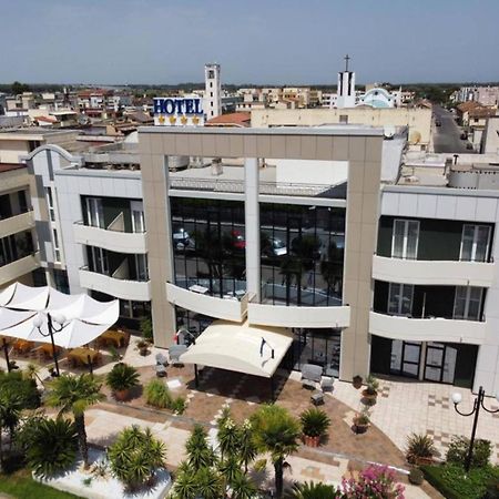 Best Western Hotel Imperiale Nova Siri Marina Esterno foto