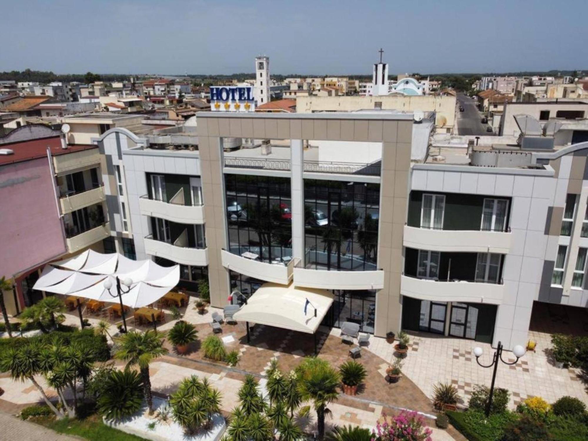 Best Western Hotel Imperiale Nova Siri Marina Esterno foto